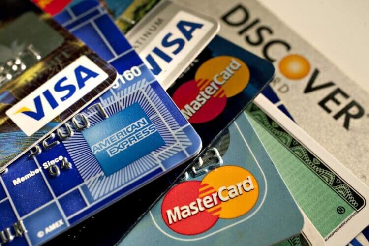 Phân biệt thẻ tín dụng nội địa và quốc tế
