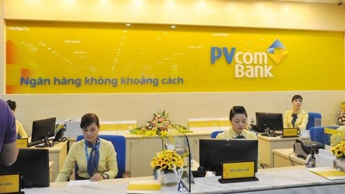 Mở thẻ tín dụng pvcombank tại quầy giao dịch ngân hàng