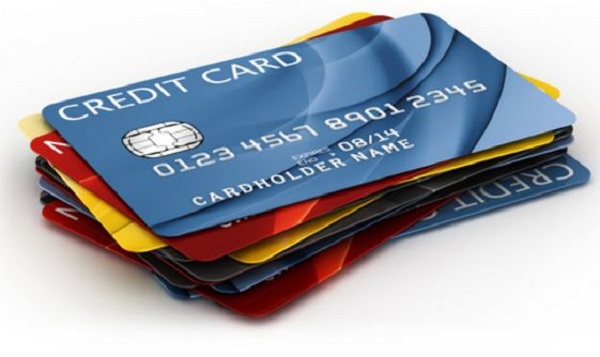 Vì sao thẻ tín dụng không chuyển tiền được?