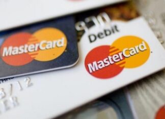 Thẻ Mastercard có rút tiền được không? Cần lưu ý gì?