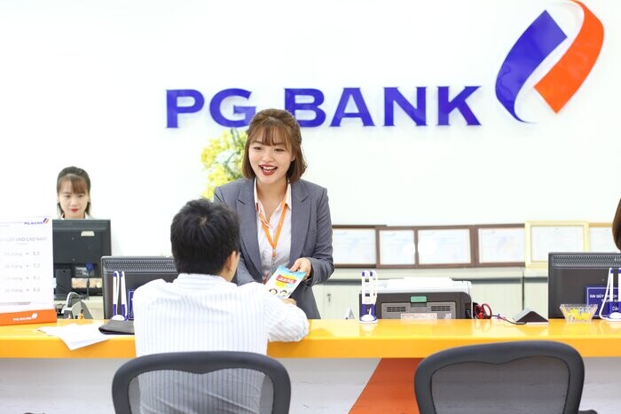 Pg bank là ngân hàng cho vay từ 18 tuổi
