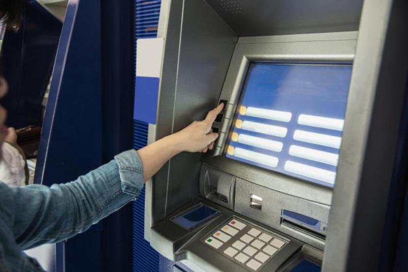 Tra cứu số tài khoản tại cây ATM