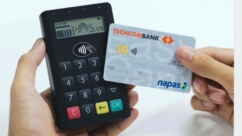 Thẻ ngân hàng Techcombank