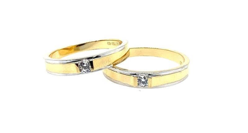 Nhẫn cưới vàng Ý được đánh giá cao về độ sáng và giá thành