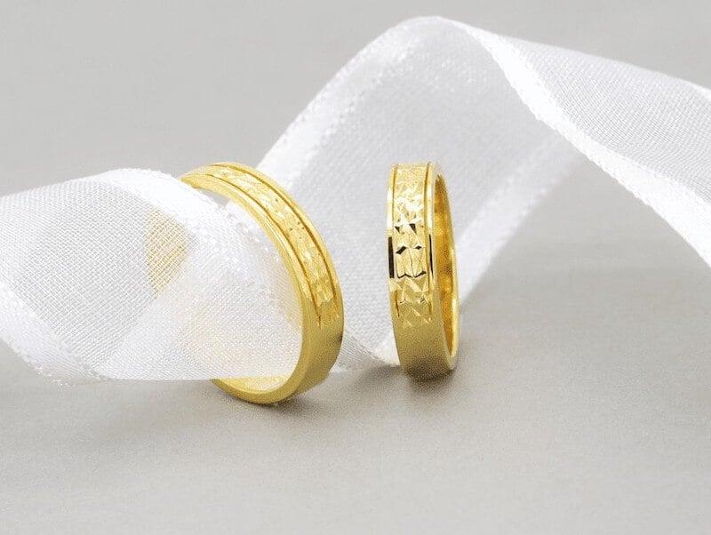 Mẫu nhẫn cưới vàng 24K đơn giản
