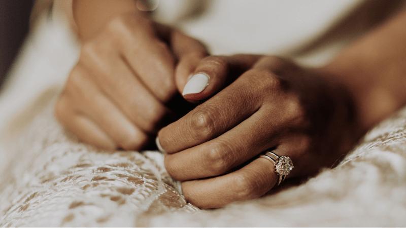 Nên mua nhẫn cưới giá bao nhiêu tiền?