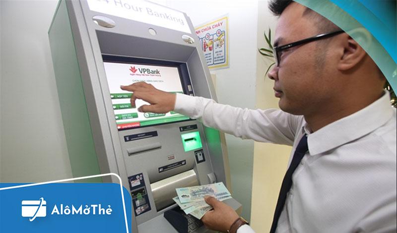Cách rút tiền bằng thẻ ATM VPBank